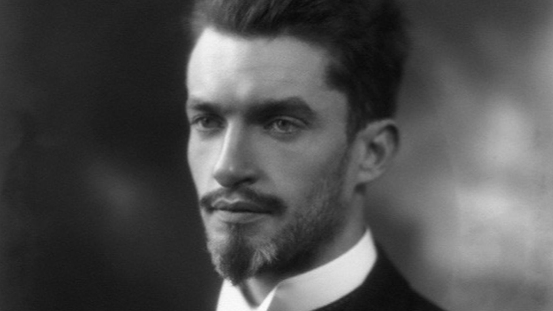 File:William Montgomery McGovern 1923.jpg