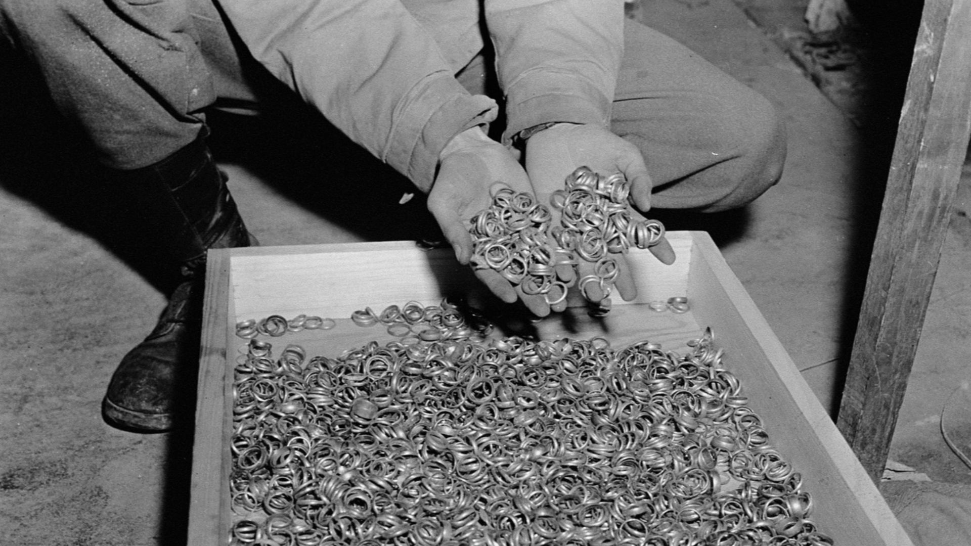 File:Buchenwald Property 80623.jpg