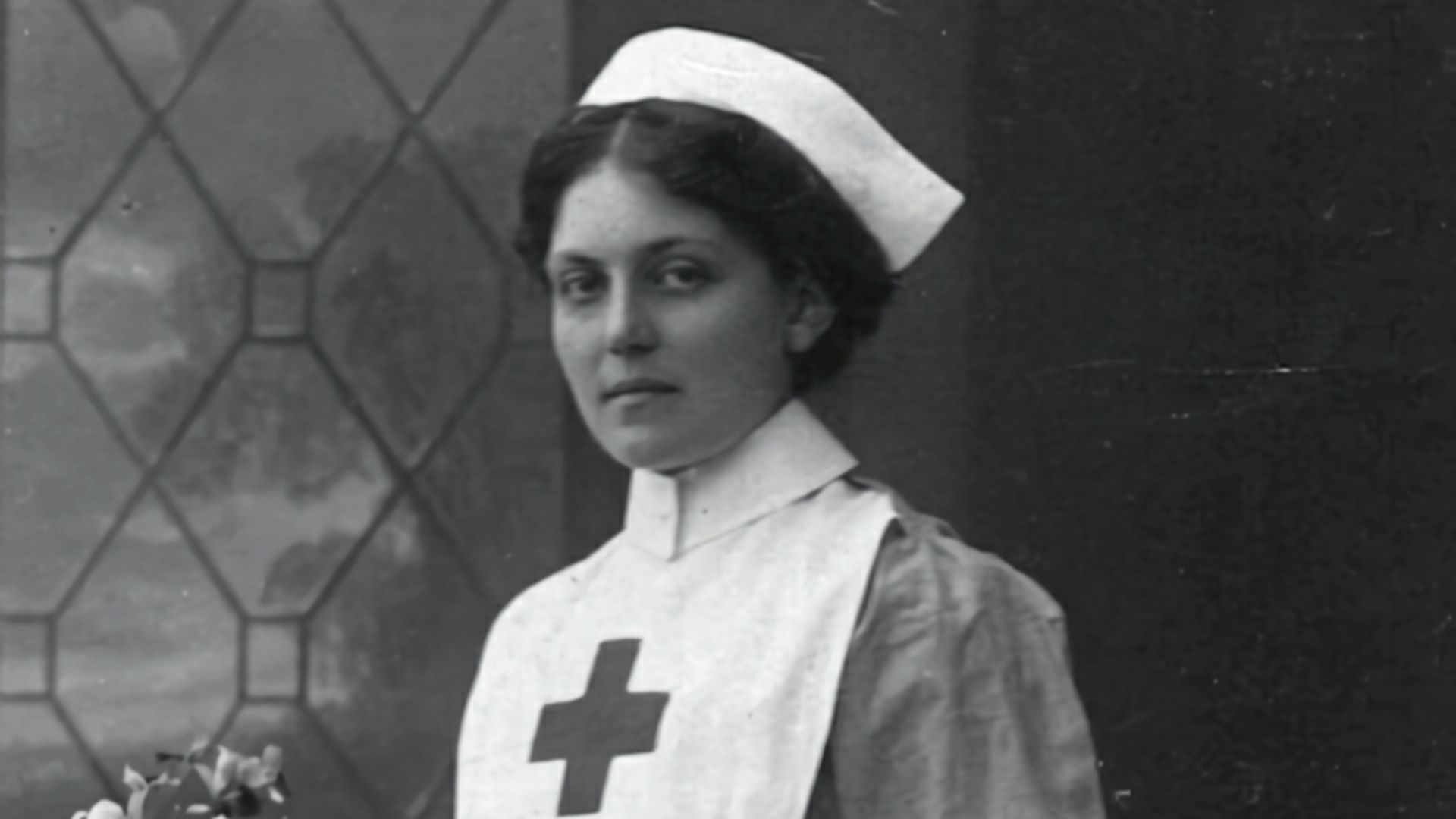 File:Violet Jessop in Voluntary Aid Detachment Uniform.jpg