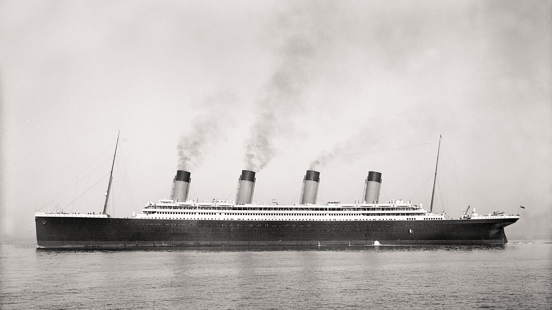 File:RMS Olympic Sea Trials in 1911.jpg