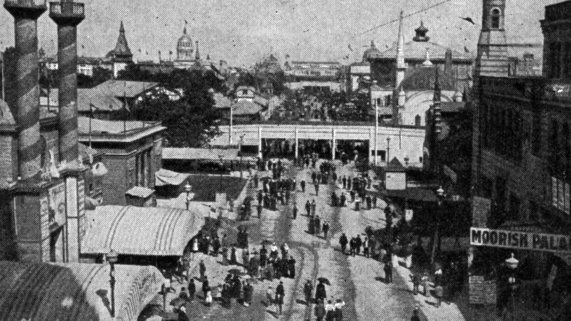 File:Chicago expo Midway Plaisance.jpg