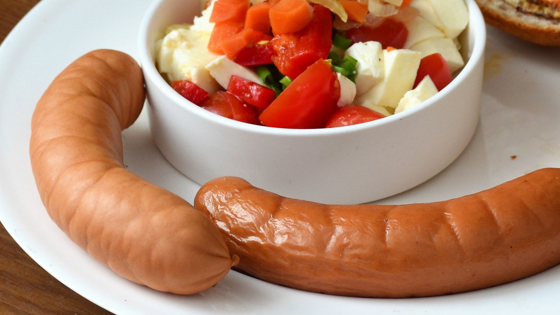 File:02021 0547 (3) Breakfast, Vienna sausages.jpg