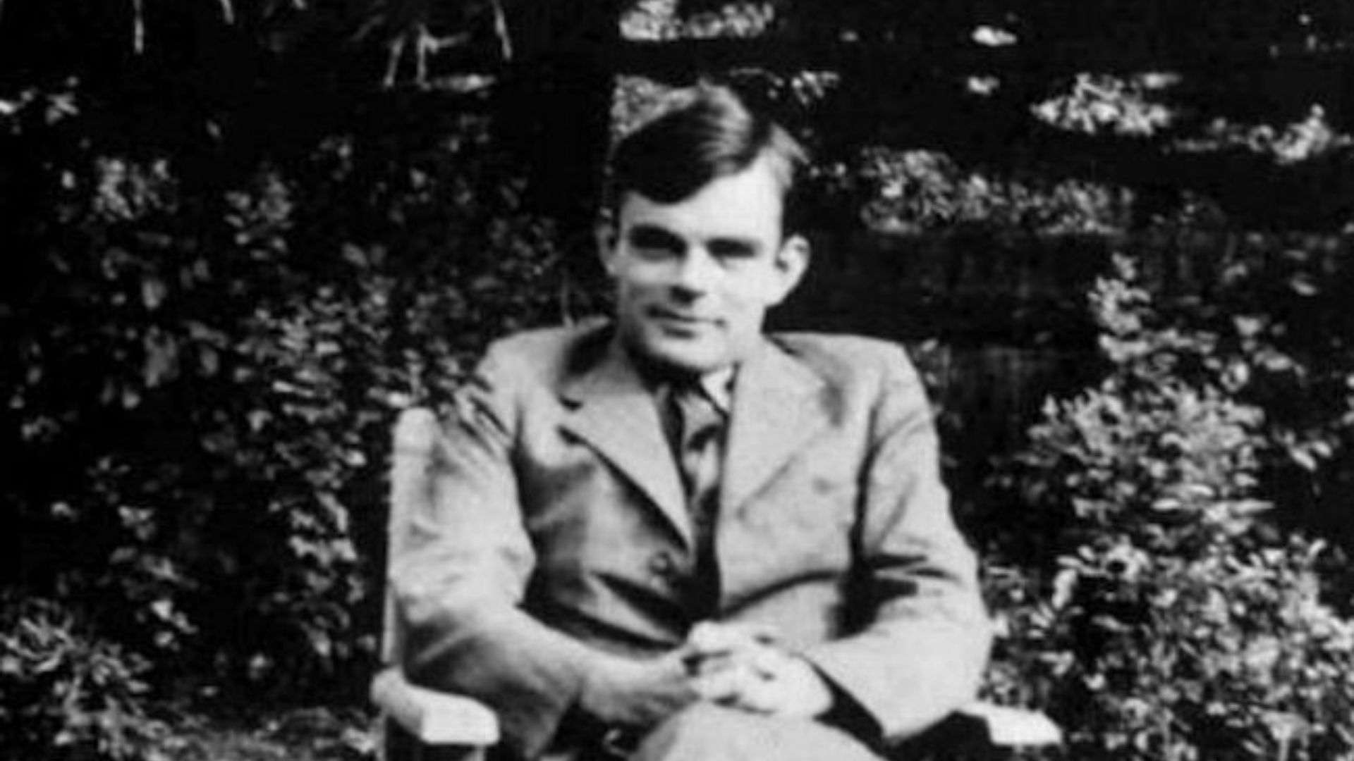 File:Alan Turing az 1930-as években.jpg
