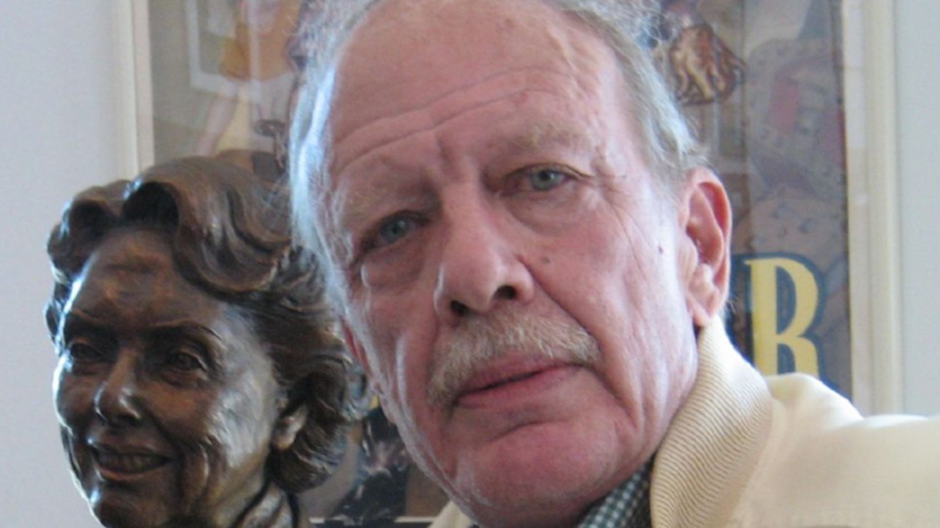 File:Tom Mankiewicz in 2007 (cropped).jpg