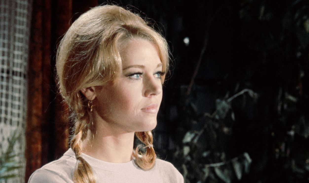 Getty Images - 2182693333, US-CINEMA-JANE FONDA Portrait taken in December 1959 in Los Angeles shows US actress Jane Fonda during the filming of