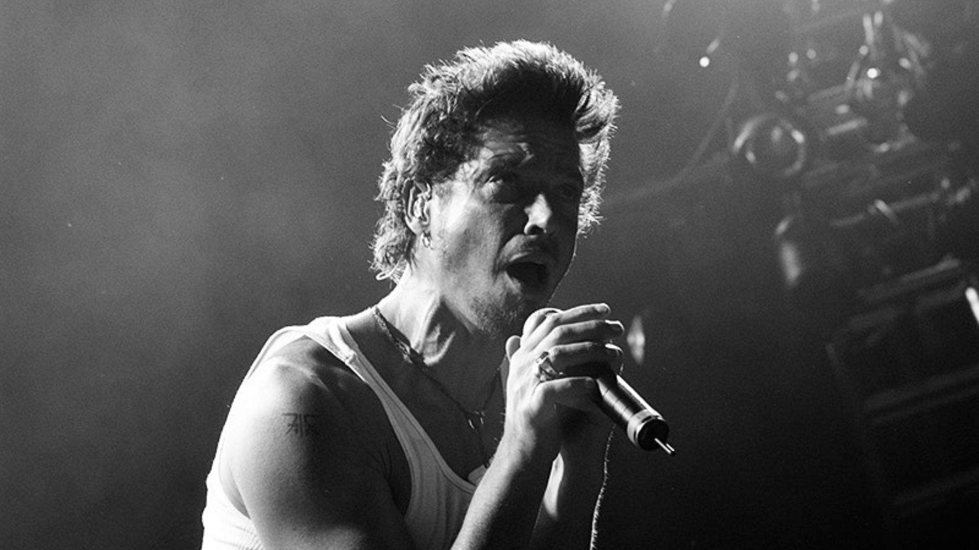 File:Chris Cornell (212441909).jpeg