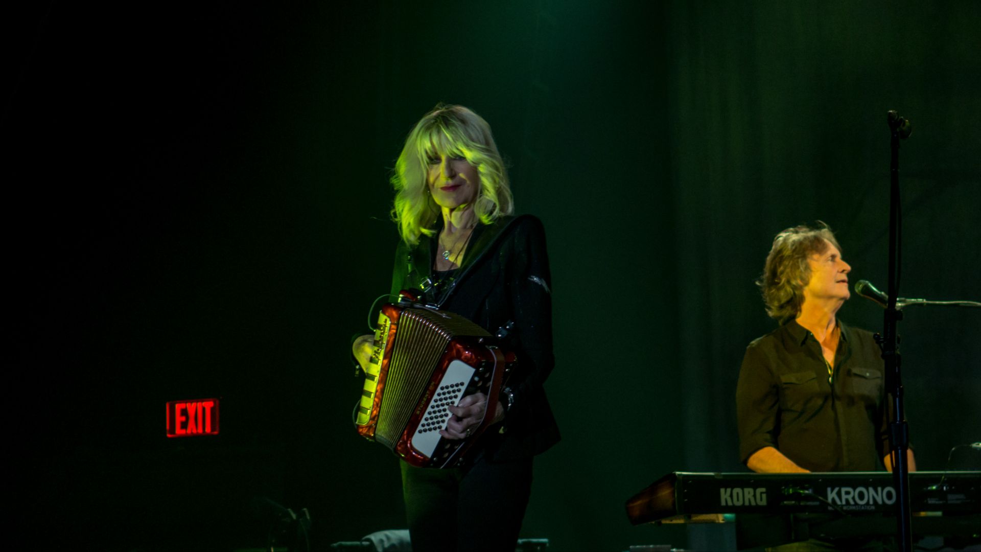 File:Buckingham McVie - Hard Rock Rocksino Love Northfield Park Cleveland - Friday 3rd November 2017 BuckMcVieOhio031117-30 (38364592031).jpg
