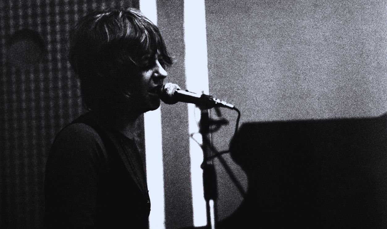 Gettyimages - 91142098, Photo of Christine PERFECT and Christine McVIE and CHICKEN SHACK UNITED KINGDOM - JANUARY 01: REDCAR JAZZ CLUB Photo of Christine PERFECT and Christine McVIE and CHICKEN SHACK, Christine Pefect