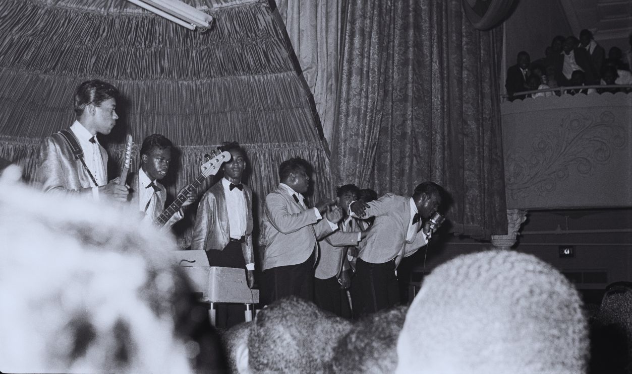 Gettyimages - 1178098758, Farewell Magnificent The Isley Brothers perform at a farewell party for R&B disc jockey Nathaniel 'Magnificent' Montague at the Rockland Palace in Harlem, New York City, on June 19, 1964. Guitarist Jimi Hendrix (1942 - 1970) is at far left. 