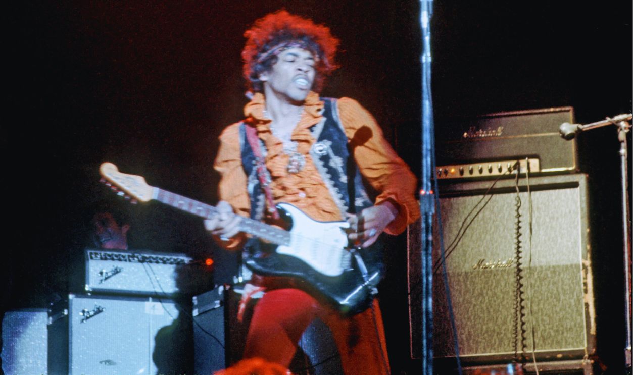 Gettyimages - 73993384, Jimi At Monterey MONTEREY CA - JUNE 18: Jimi Hendrix performs onstage at the Monterey Pop Festival on June 18, 1967 in Monterey, California. 