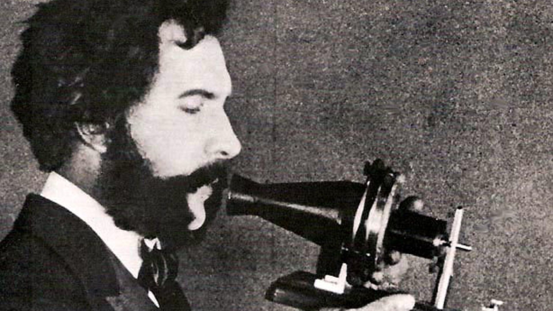 File:Actor portraying Alexander Graham Bell in an AT&T promotional film (1926).jpg