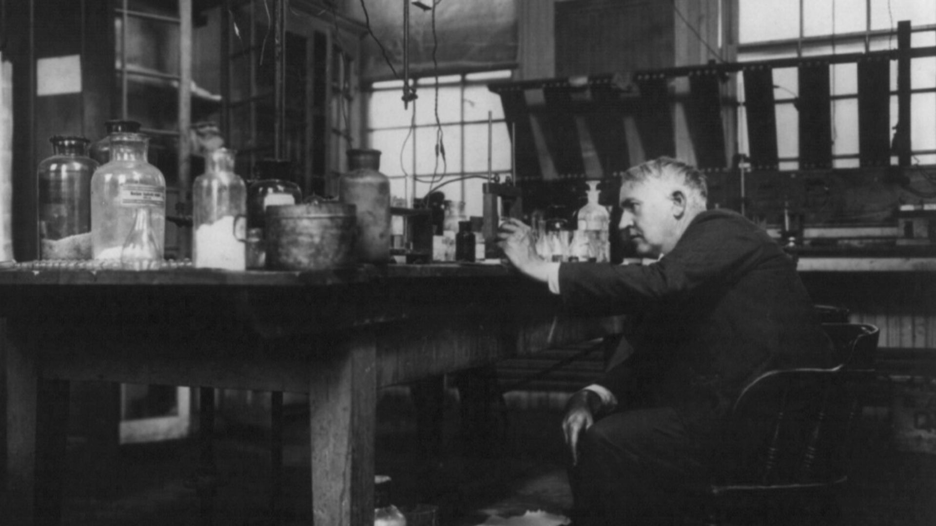 File:Thomas Alva Edison, 1847-1931 LCCN2004676410.jpg