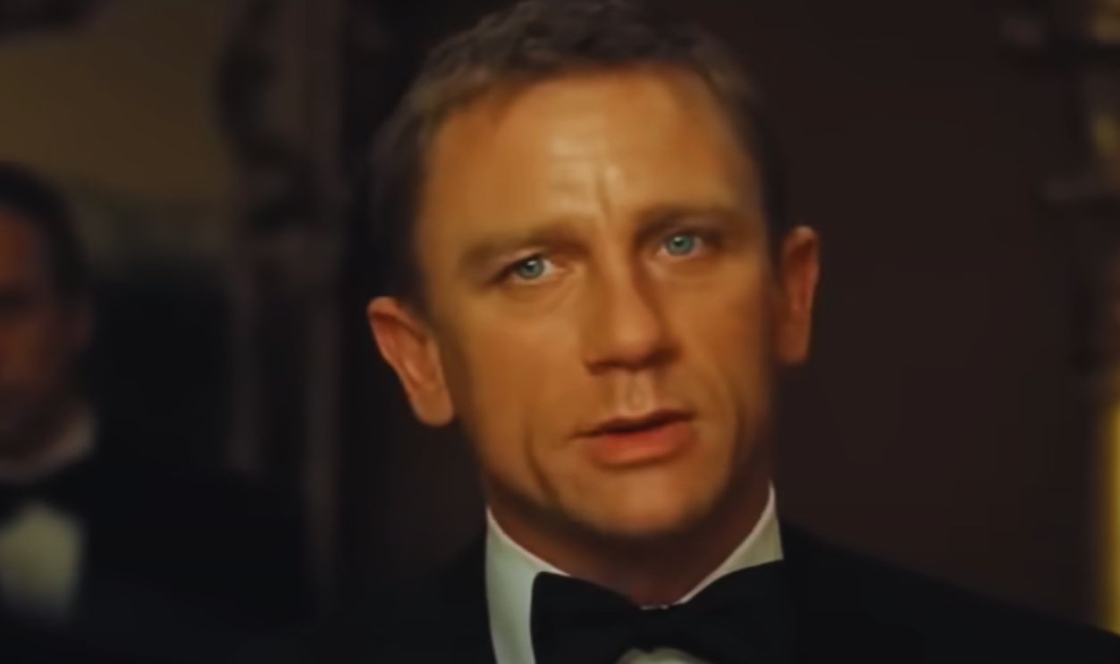 Daniel Craig