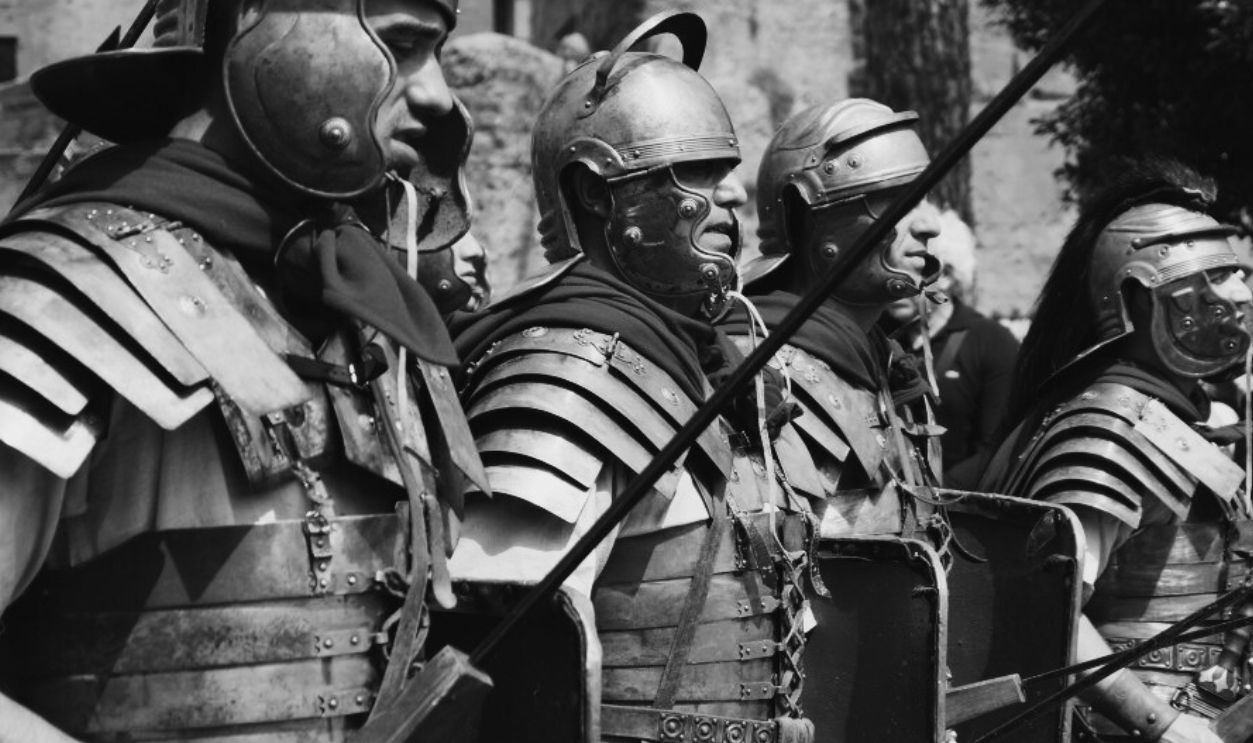 Modern portrayal of Roman soldiers