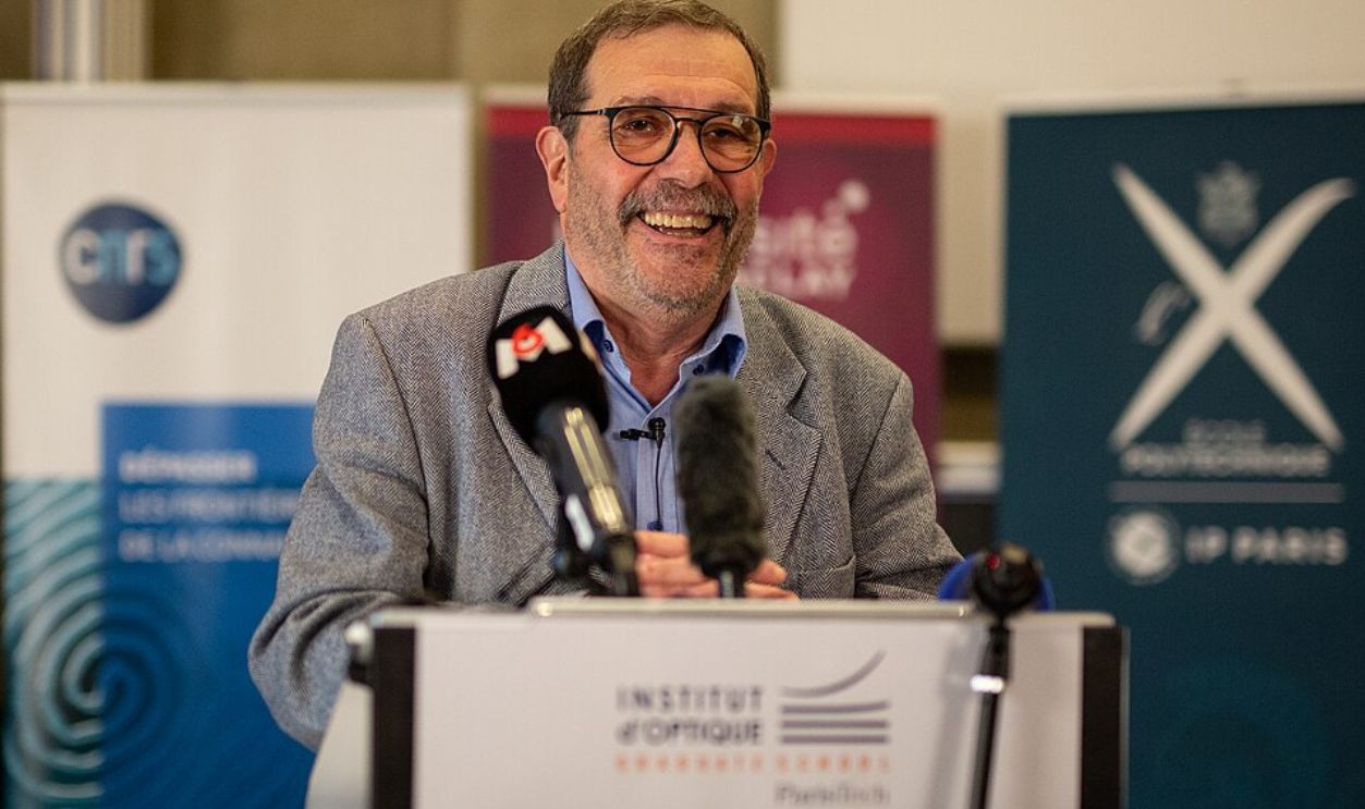 A Laser, A Mirror, And A Physics Revolution