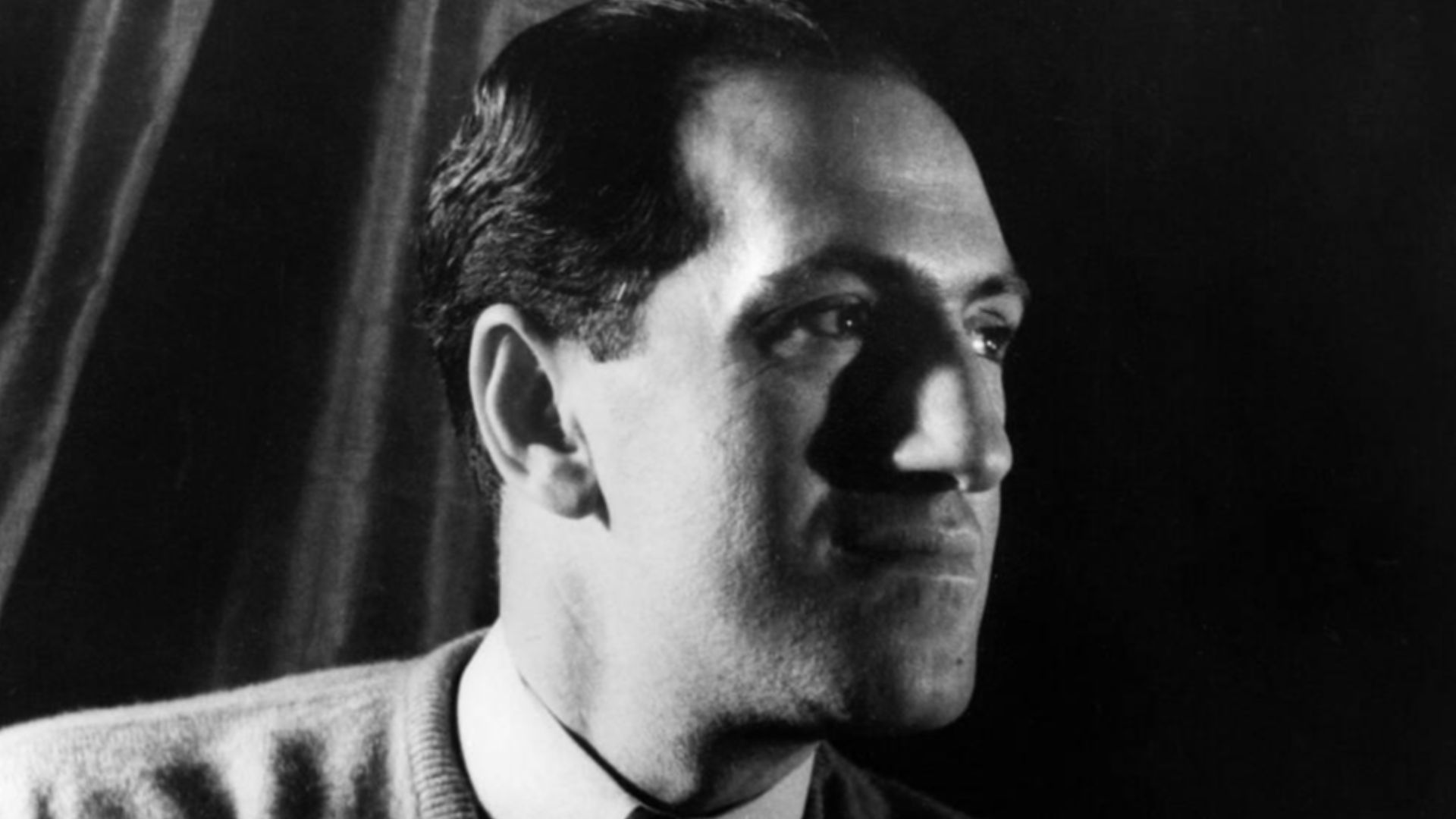 File:Portrait of George Gershwin LCCN2004662906.jpg
