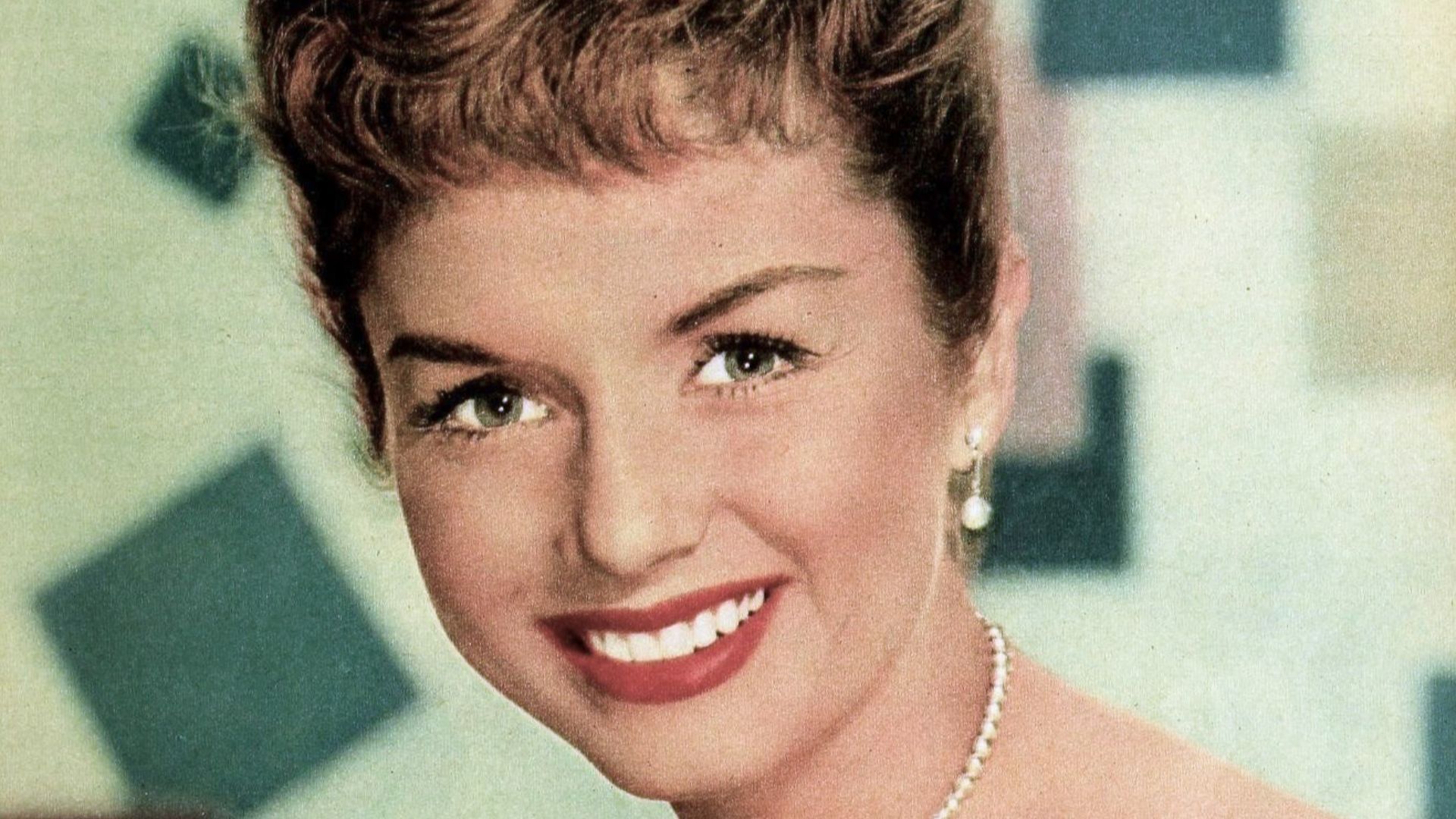 File:Debbie Reynolds by Beerman Parry, 1954.jpg