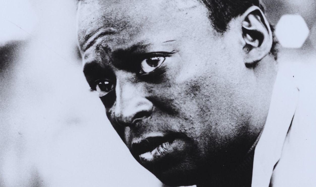 Gettyimages - 74260191, Portrait CIRCA 1958: Jazz trumpeter Miles Davis poses for a portrait in circa 1958.
