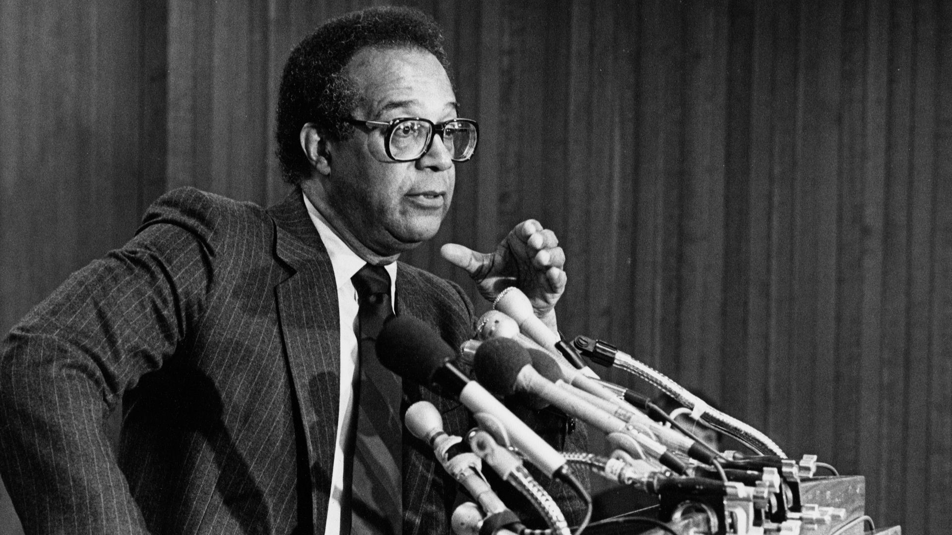 File:Former HUD Secretaries- Samuel Pierce - Former HUD Secretaries- Samuel Pierce (copies) - DPLA - b9502d7046c6aa5fbce92ee17f8eeae7.jpg