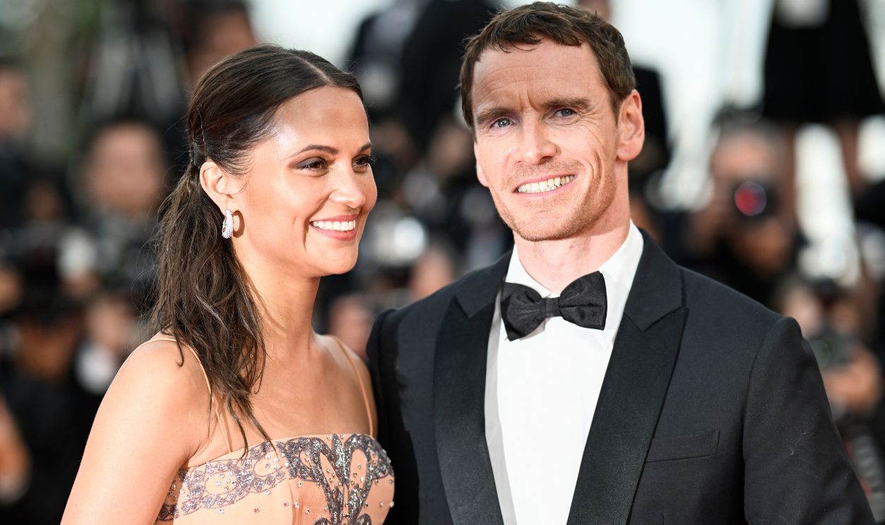 Swedish actress Alicia Vikander (L) and Irish actor Michael Fassbender arrive for the screening of the film 