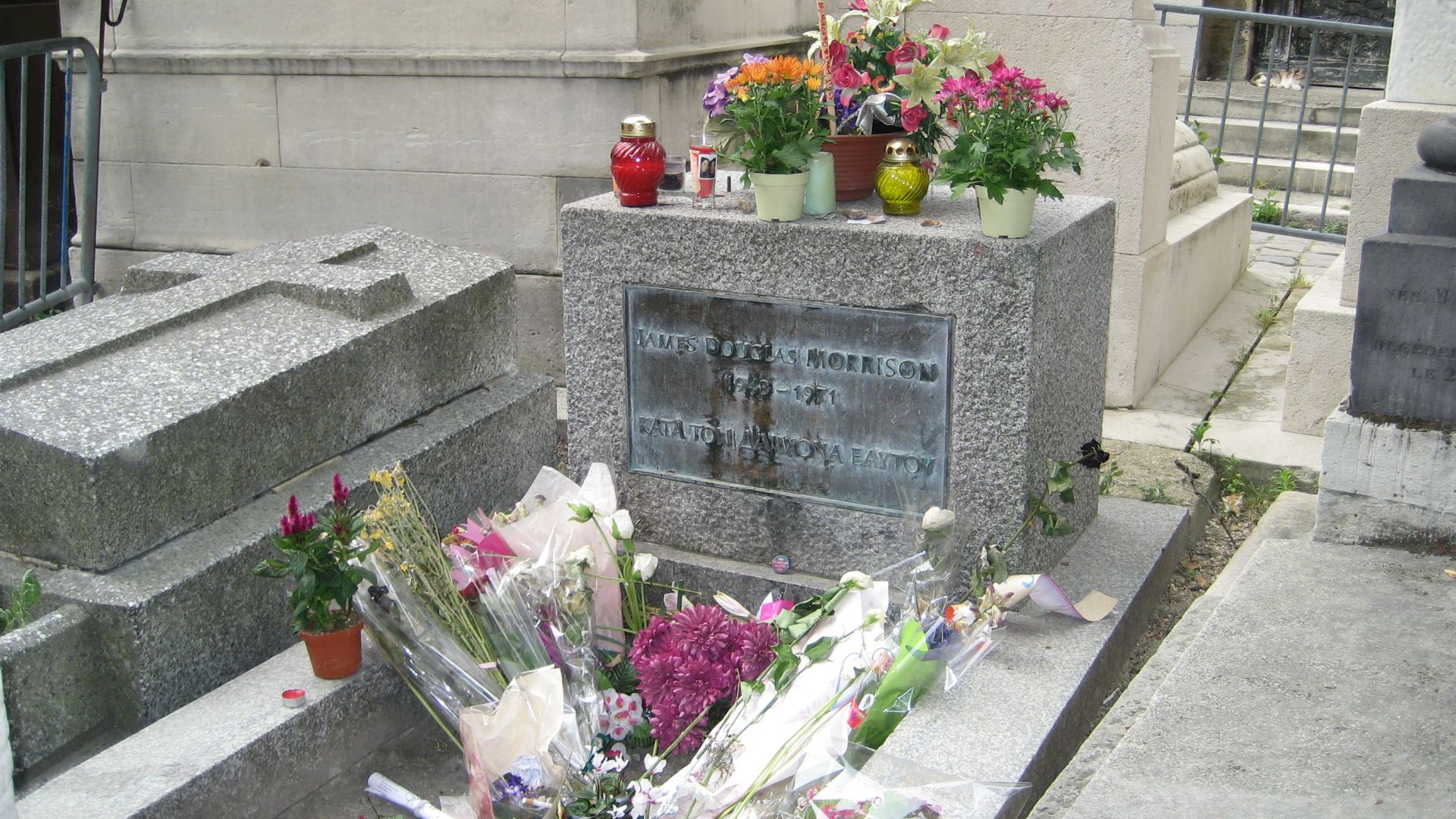 File:Morrison Grave.JPG