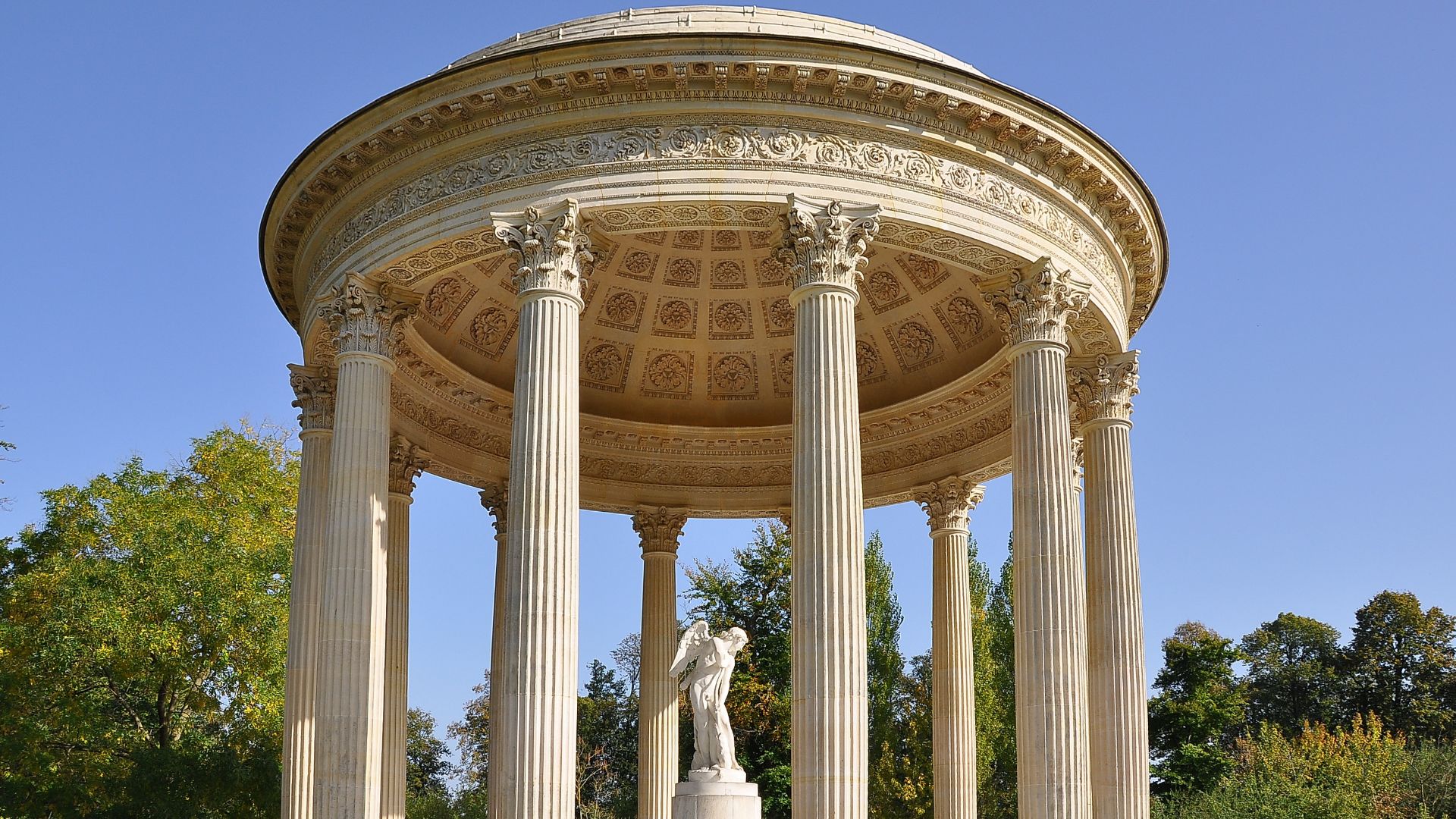 File:Temple de l'Amour de Versailles 004.JPG