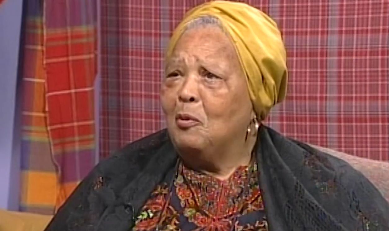  Louise Bennett-Coverly