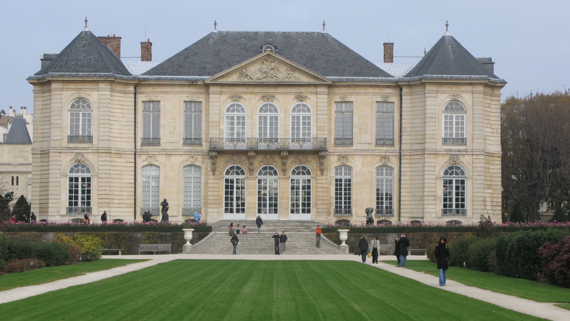 File:Rodin Museum.JPG
