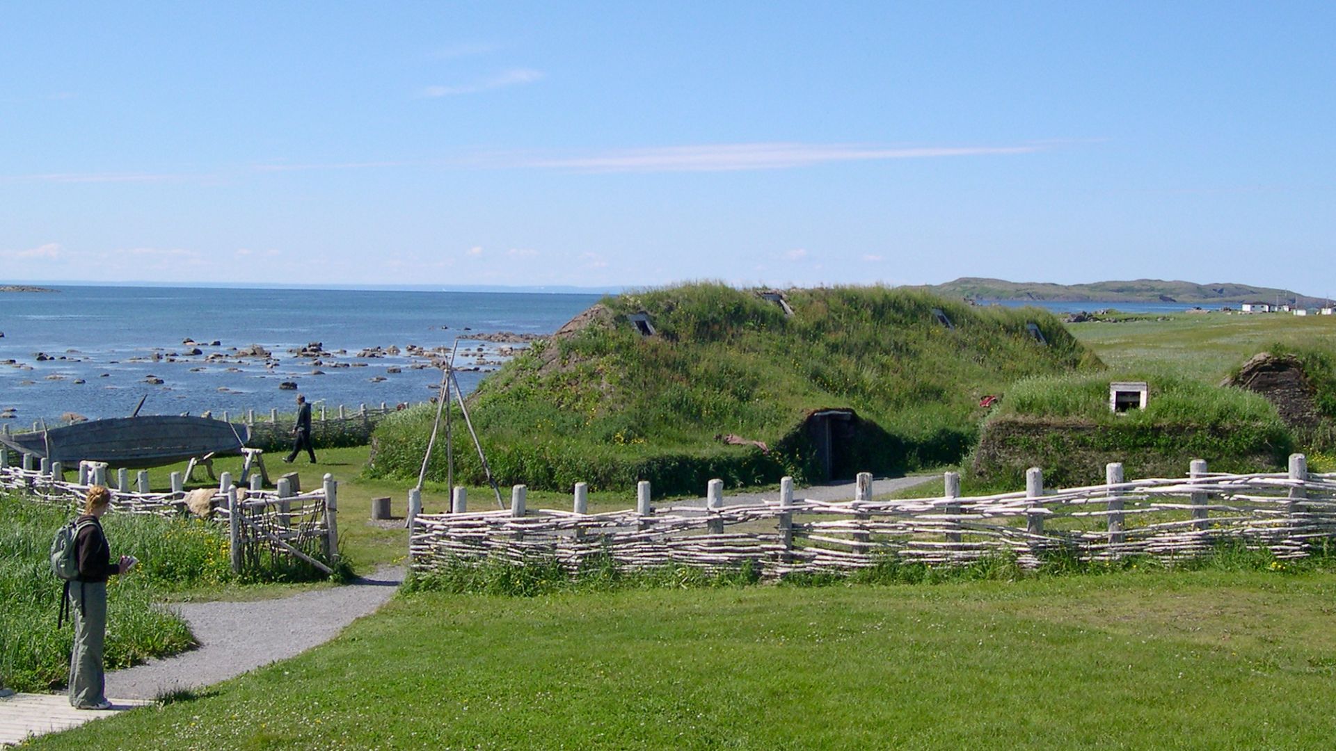 File:Authentic Viking recreation.jpg