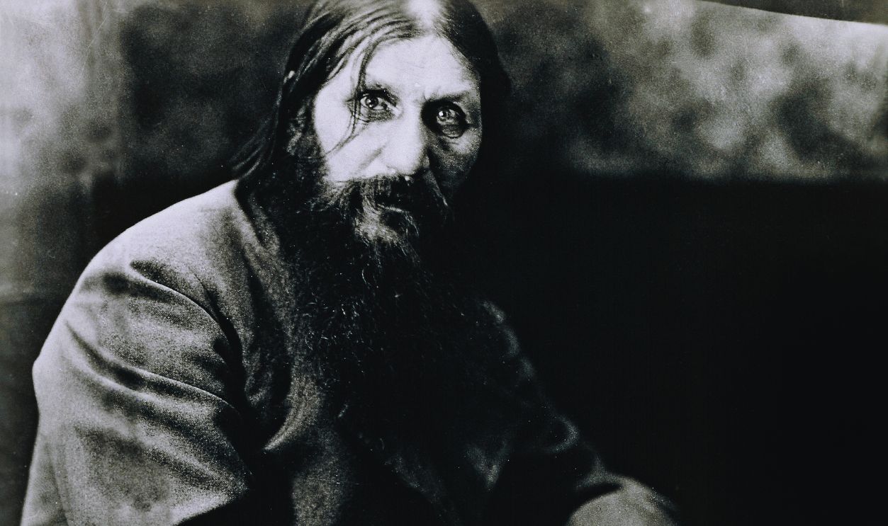 Gettyimages - 164083795, Grigorij Efimovic Rasputin... UNSPECIFIED - CIRCA 2003: Grigorij Efimovic Rasputin (Pokrovskoe, 1869-Saint Petersburg, 1916), Russian monk and mystic. Paris, Musée D'Histoire Contemporaine (History Museum), Hôtel Des Invalides