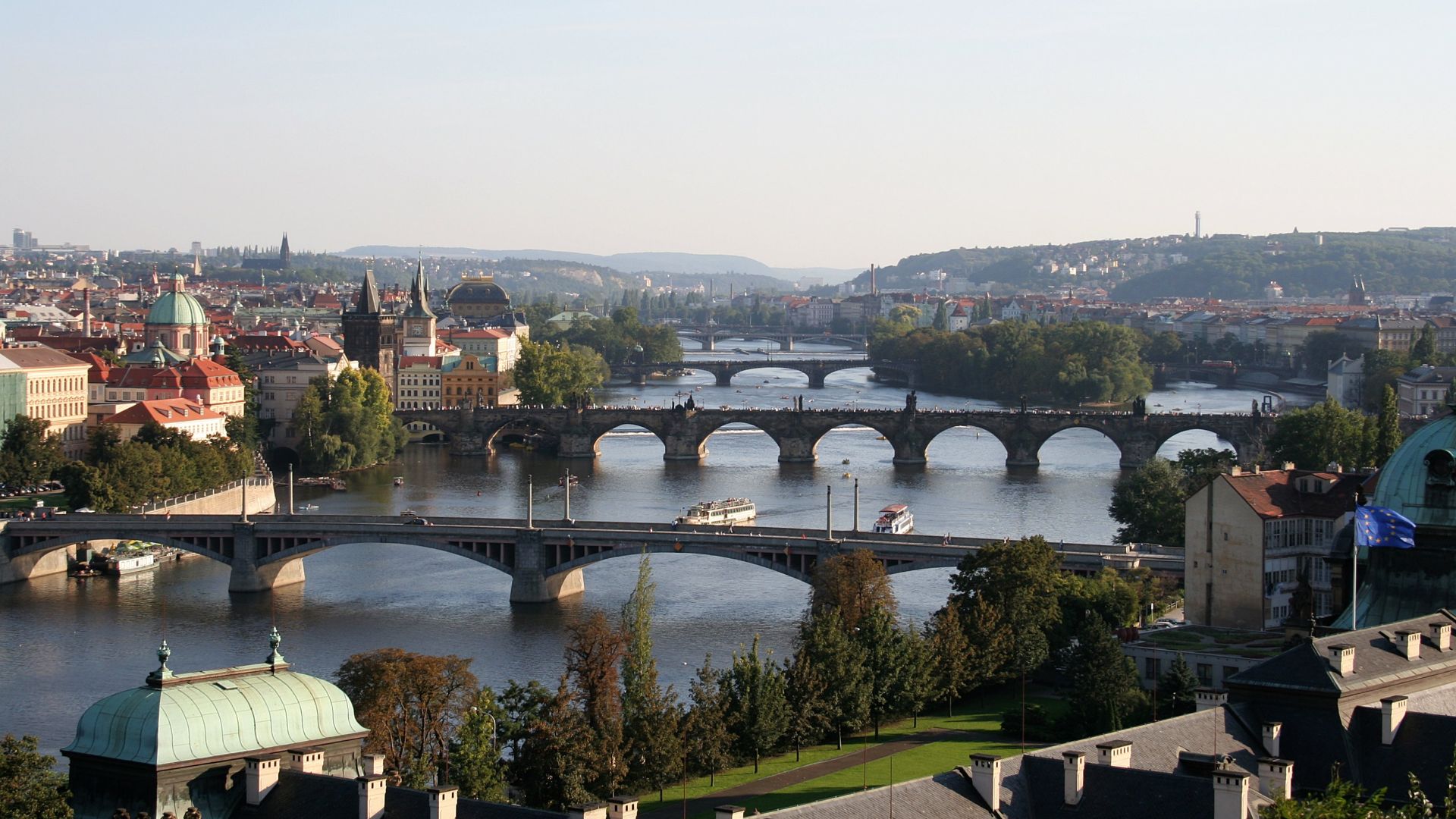File:Vltava in Prague.jpg