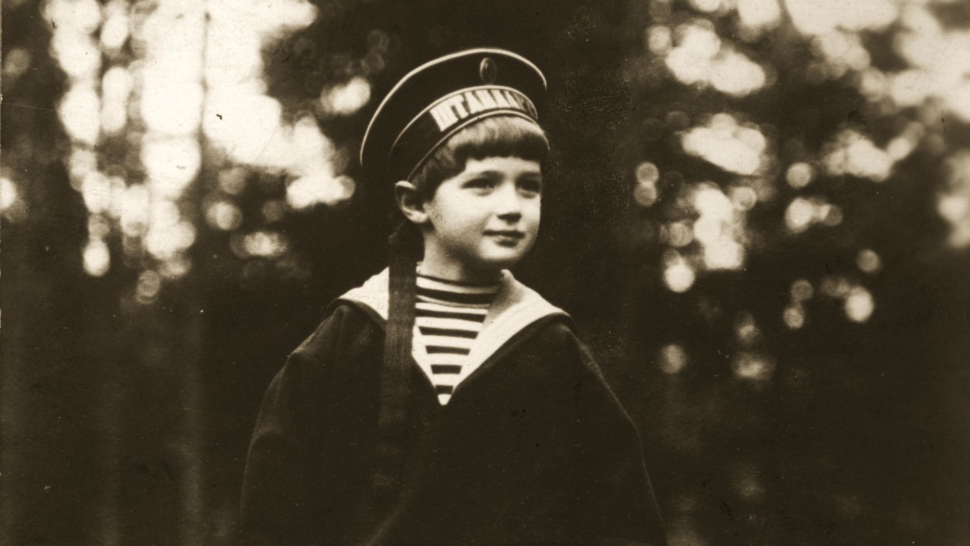 File:Alexei Nikolaievich of Russia 1909.jpg