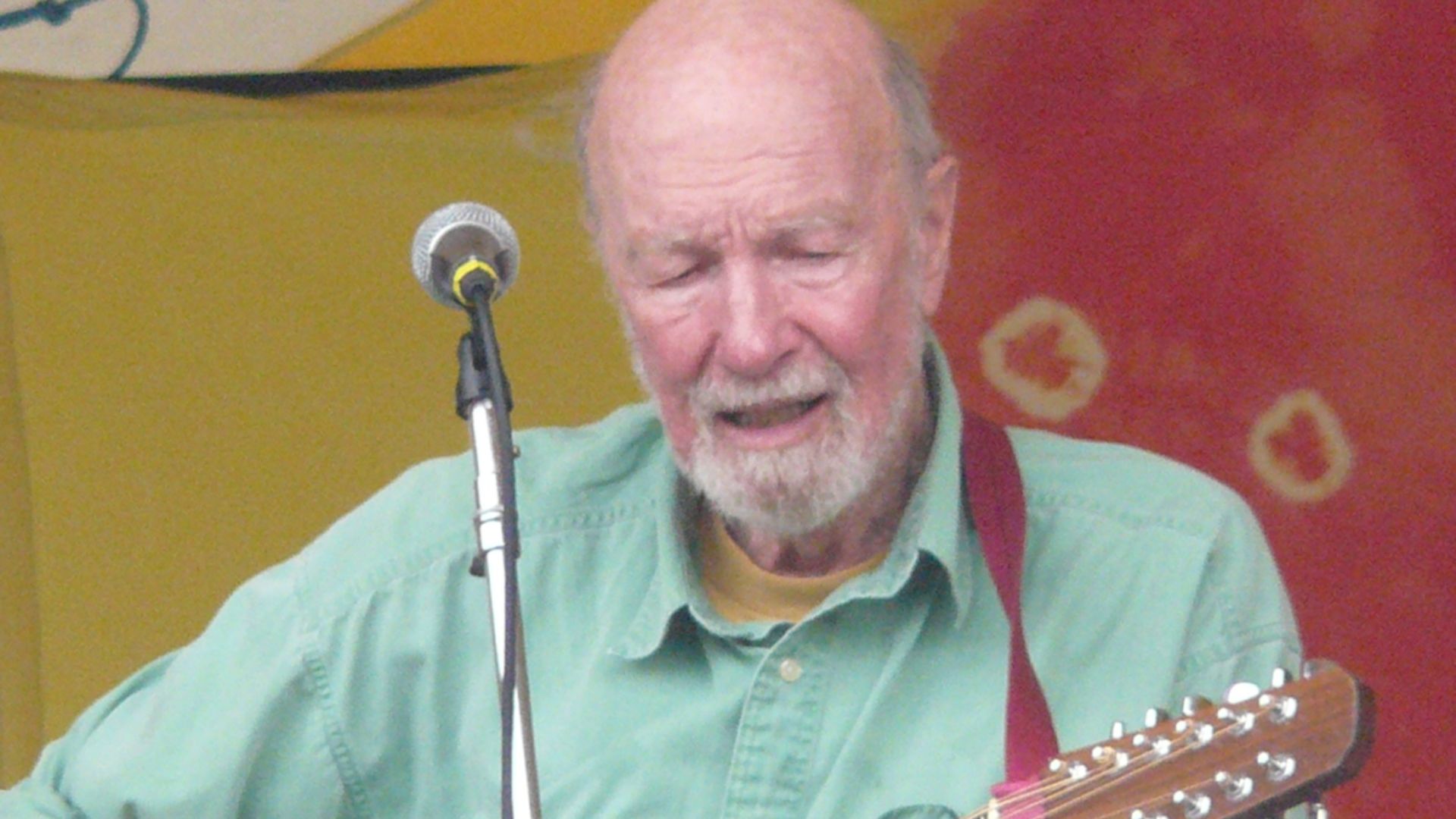 File:Pete Seeger11.jpg