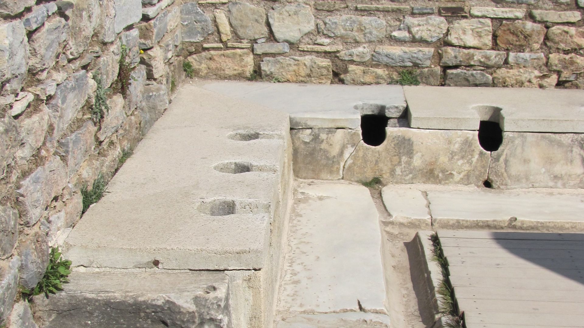 File:Roman toilets at Ephesus.jpg