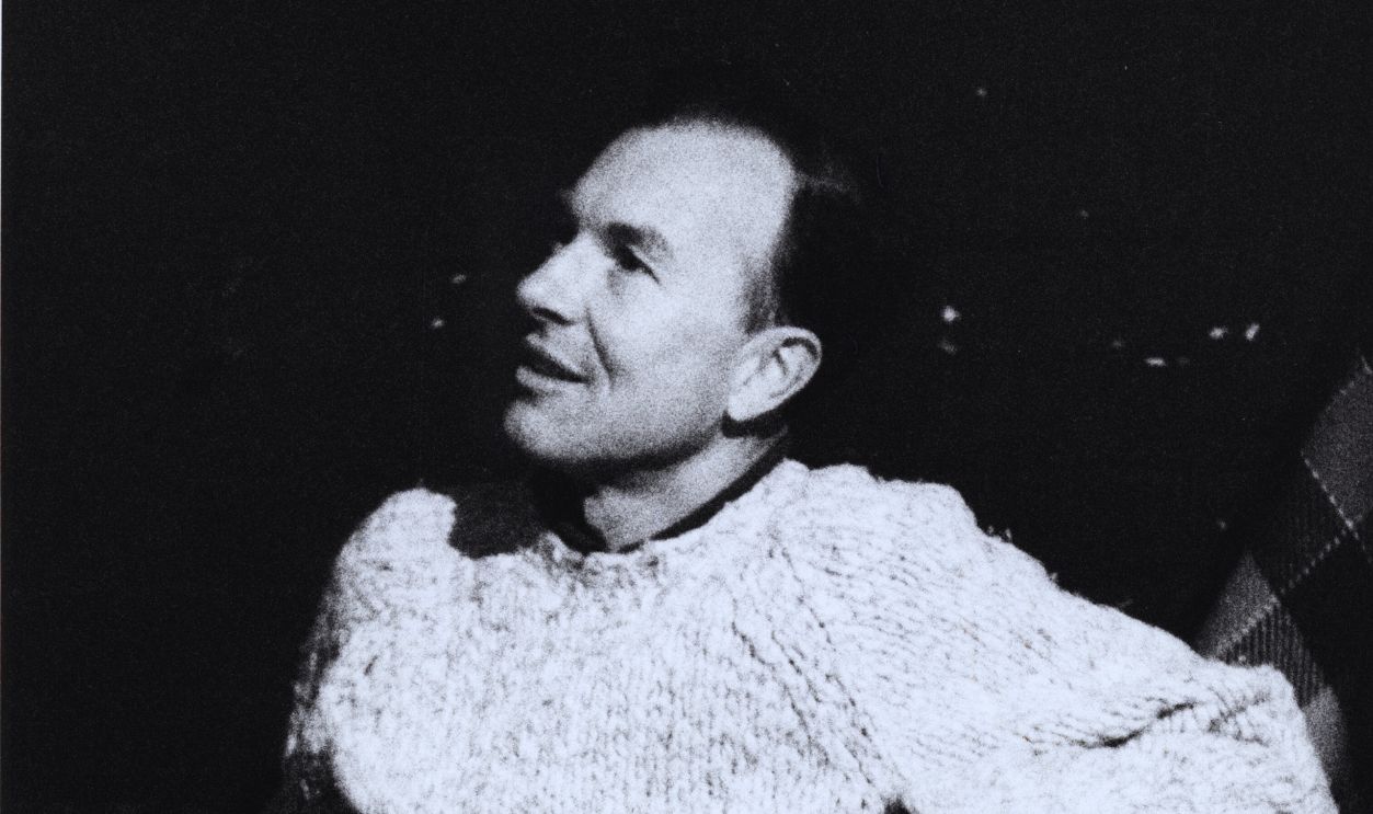 Gettyimages - 92640724, Photo of Pete SEEGER UNITED KINGDOM - JANUARY 01: Photo of Pete SEEGER; Portrait of Pete Seeger at a Paul Robeson benefit concert