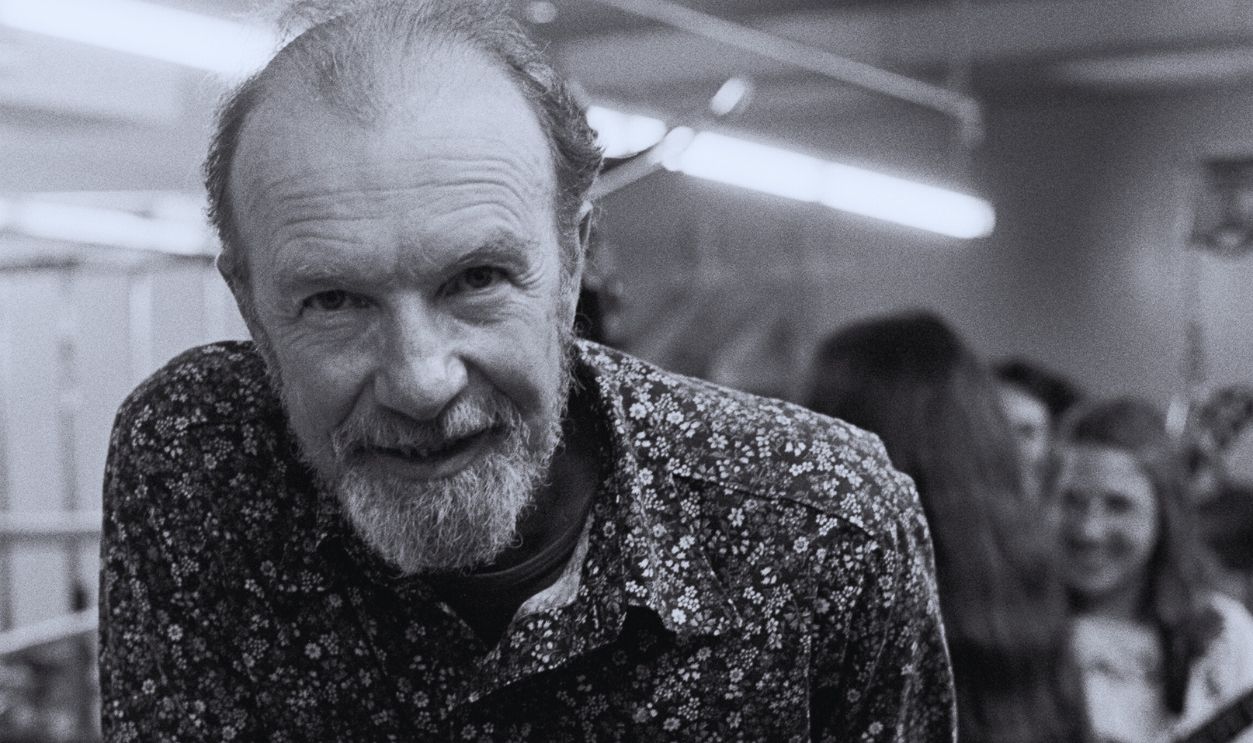 Gettyimages - 2197487363, Pete Seeger At Sonoma State University View of American Folk musician & activist Pete Seeger (1919 - 2014) at Sonoma State University, Rohnert Park, California, October 1978.