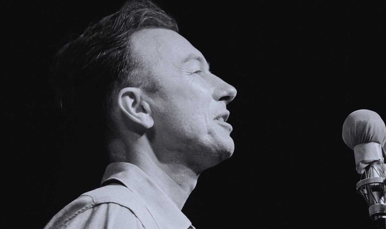 Gettyimages - 109481215, Pete Seeger At Newport Folk Festival Pete Seeger at the Newport Folk Festival, 1963.