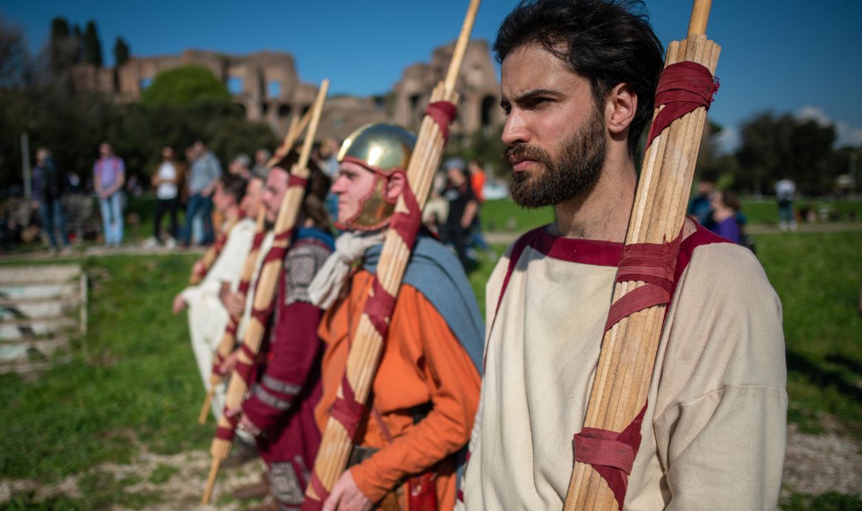  Man in ancient Roman clothes takes part during the event. Figures from all over the world united by their passion for the world of ancient Rome have set up an ancient village at the Circus Maximus to celebrate the 2776th anniversary of the foundation of Rome. The event organized by the Gruppo Storico Romano, a non-profit cultural association born in 1994 from a passion for ancient Rome, this year sees the participation of 2500 re-enactors belonging to 80 associations from 16 nations. The largest number of re-enactors come from Spain. The day ends with a concert by the Italian Army band. 