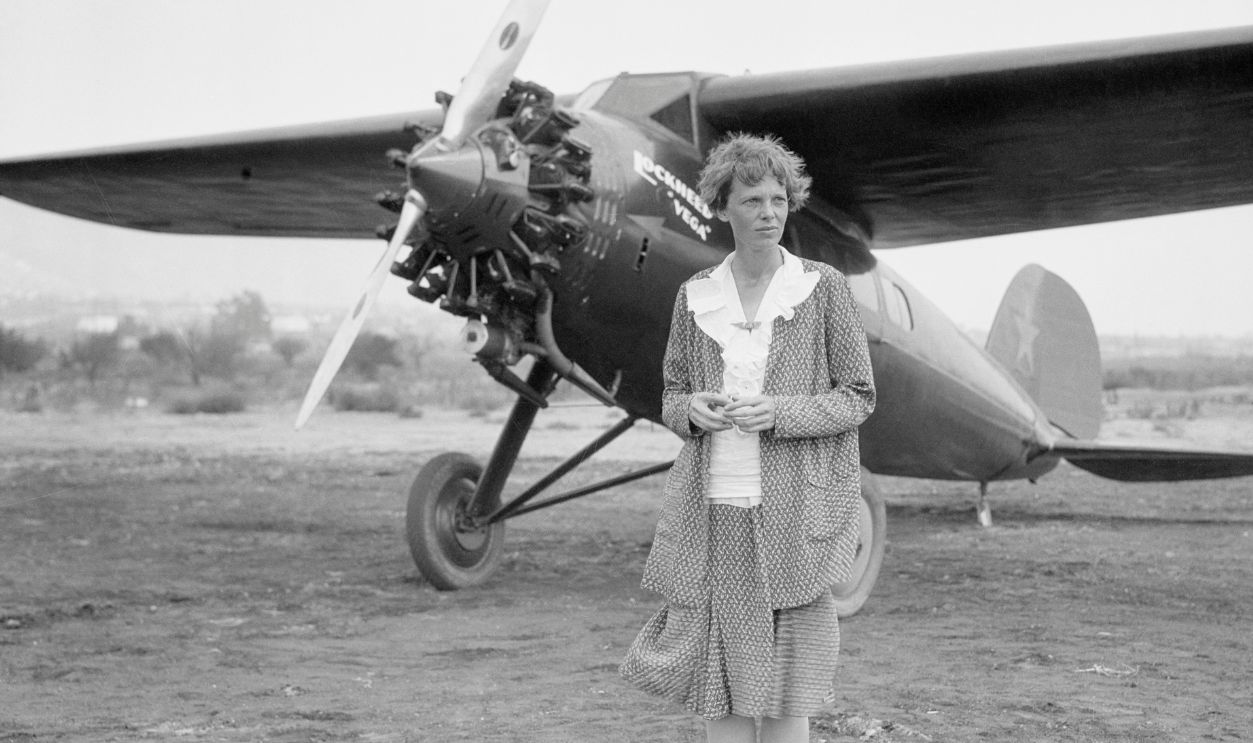 Amelia Earhart at Long Beach, Ca, with her plane.