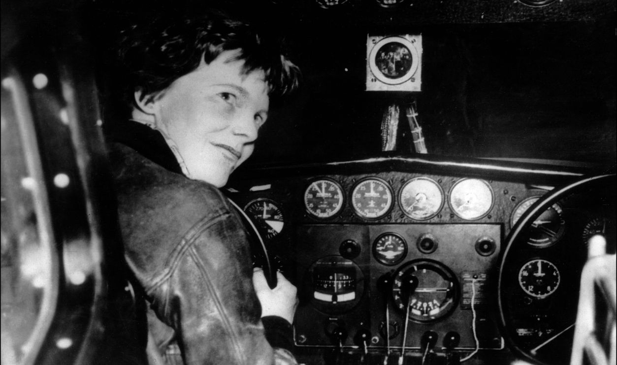 Undated picture taken in the 30' s of American female aviator Amelia Earhart beeing at the controls of her plane. Amelia Earhart was the first woman to fly the Atlantic as a passenger, in 1928, and followed this by a solo flight in 1932. In 1935 she flew solo from Hawaï to Califofrnia. In 1937, with Fred Noonan, they set out to fly round the world, but their plane was lost over the Pacific, 02 July.