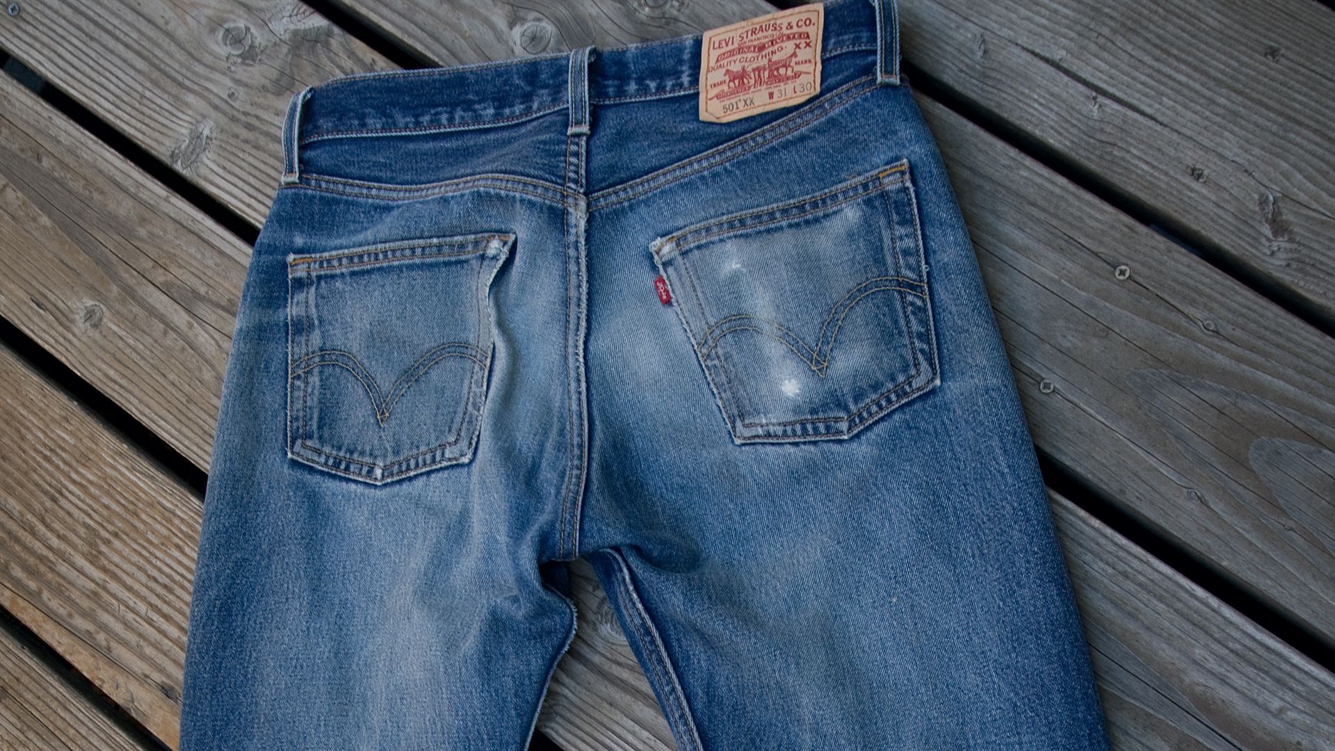 File:Levi's 501 Raw's- 22 Months later - 4909047200.jpg