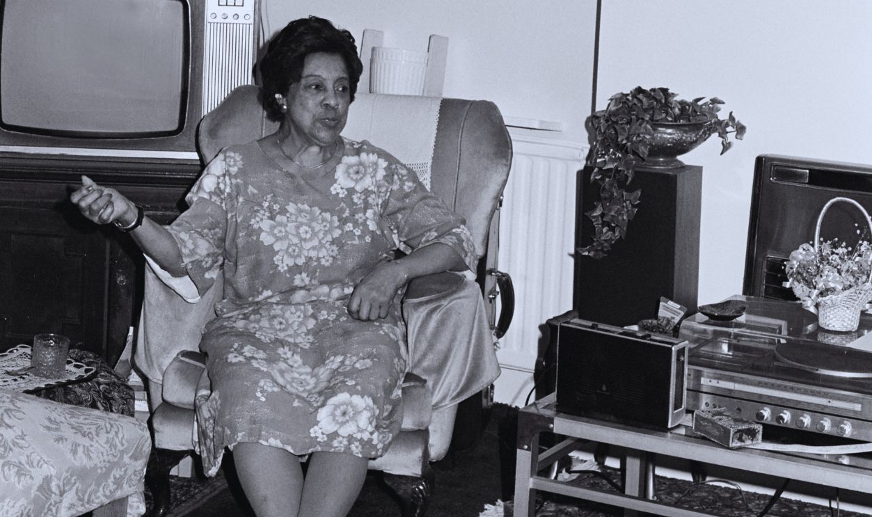 Gettyimages - 550080483, Adelaide Hall, London, 1989. Artist: Brian O'Connor. Hall Adelaide, London, 1989. Hall was an American born UK based jazz singer and entertainer whose career spanned more than 70 years.