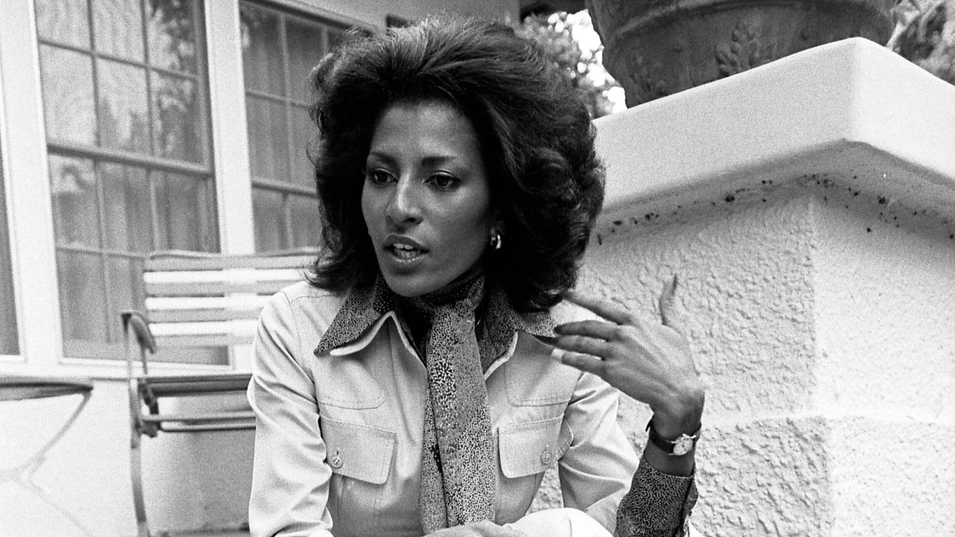 File:Pam Grier 1976.jpg