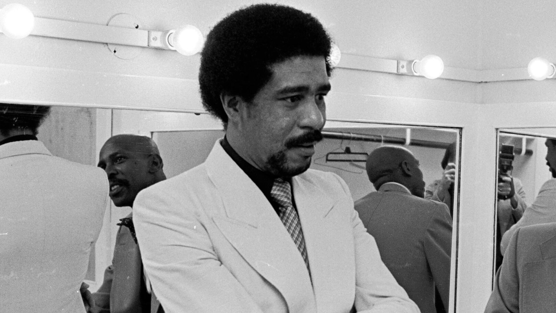 File:Richard Pryor and Lou Gossett Jr.jpg