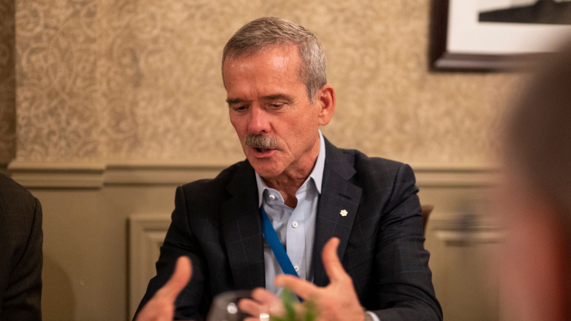 File:Chris Hadfield at Halifax International Security Forum 2022.jpg
