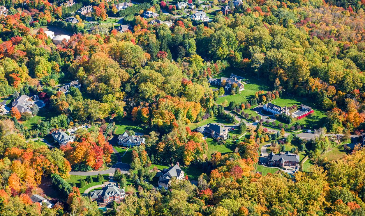 Gettyimages - 494607922, Rye Brook New York, suburban countryside, autumn foliage, aerial view - stock photo