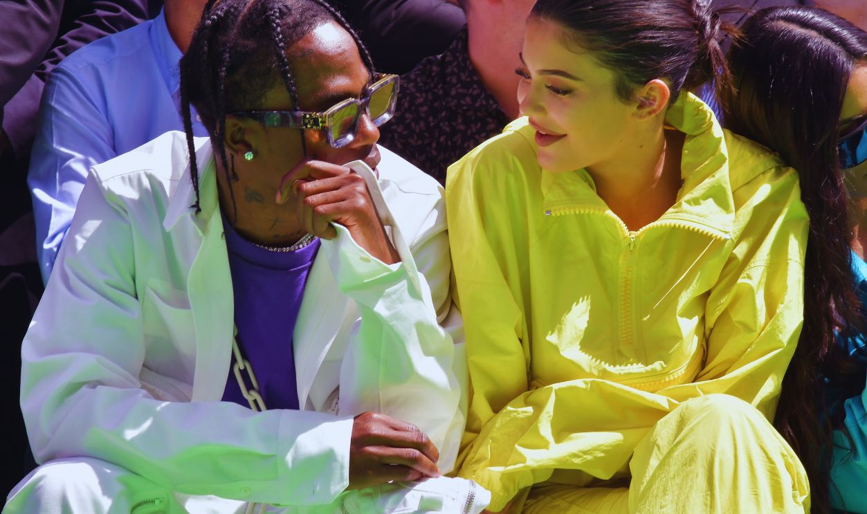 Gettyimages - 1463265451, Louis Vuitton show, Front Row, Spring Summer 2019, Paris Fashion Week Men's, France - 21 Jun 2018 Travis Scott and Kylie Jenner in the front row