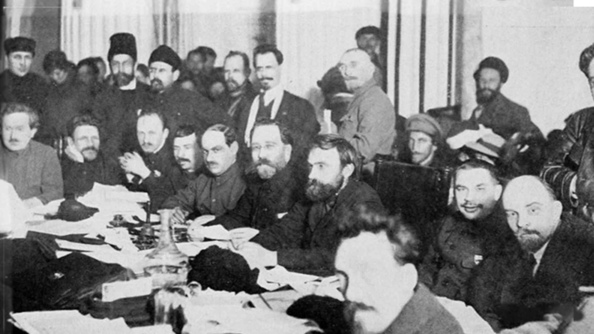 File:Presidium of the 9th Congress of the Russian Communist Party (Bolsheviks).jpg