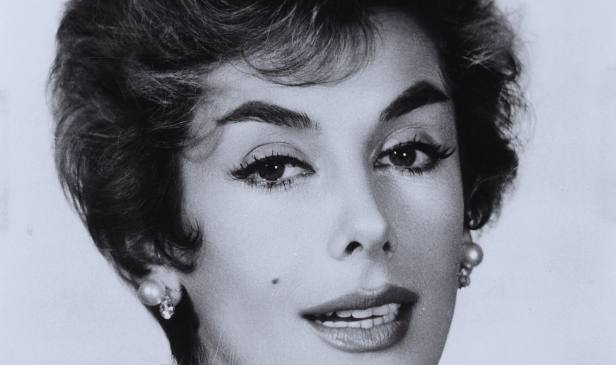 Gettyimages - 156478813, Kay Kendall Kay Kendall in publicity portrait, Circa 1955.