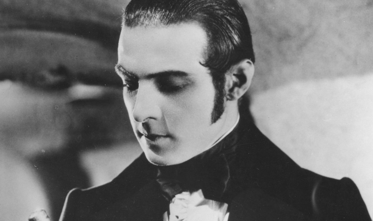 Gettyimages - 541068697, Valentino, Rudolph - Actor, Italy - *06.05.1895-23.08.1926+ Scene from the movie 'The Eagle' Directed by: Clarence Brown USA 1925 Film Production: Art Finance Corporation Vintage property of ullstein bild